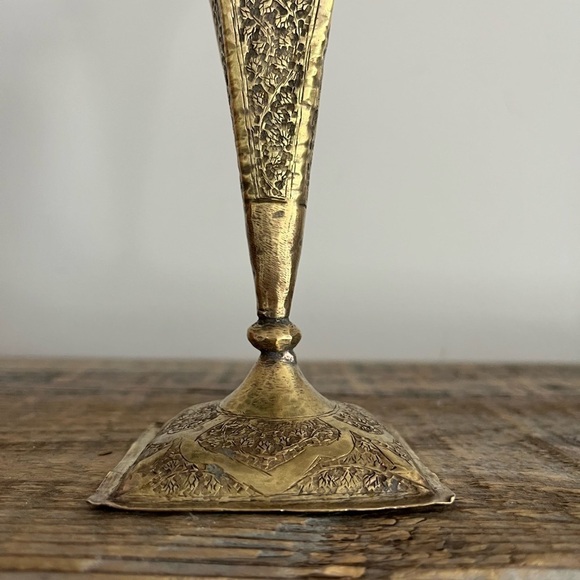 Brass bud vase - Picture 2 of 7